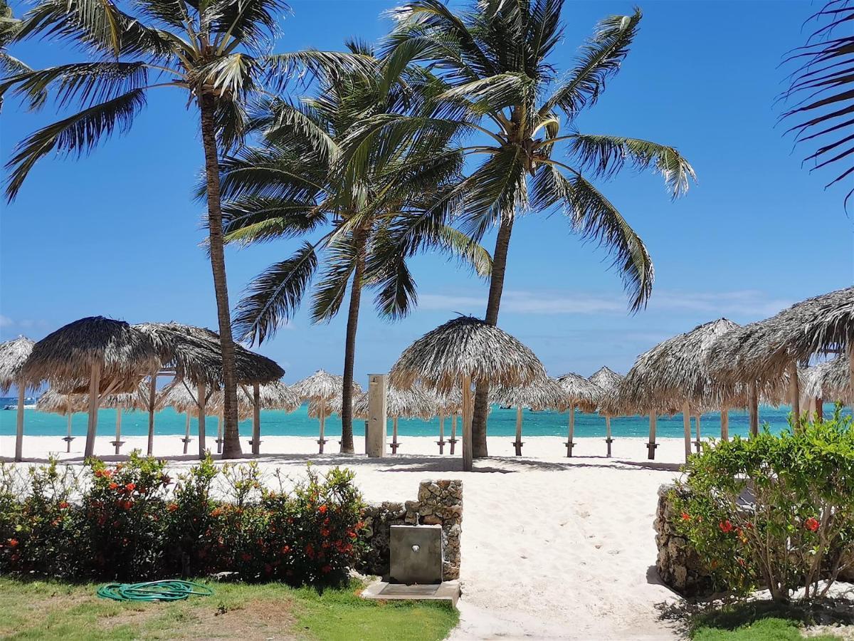 Sol Caribe Suites - Playa Los Corales - Beach Club, Wifi, Swimming Pool - Calle Aruba Пунта-Кана Экстерьер фото