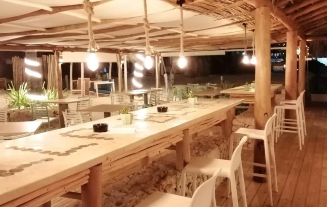 Sol Caribe Suites - Playa Los Corales - Beach Club, Wifi, Swimming Pool - Calle Aruba Пунта-Кана Экстерьер фото